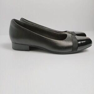 Clarks Collection Black Leather Cap Toe Pumps Low Block Heel Womens 10 M